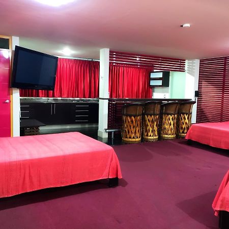 Palacio Rojo Hotel Familiar Morelia Bagian luar foto