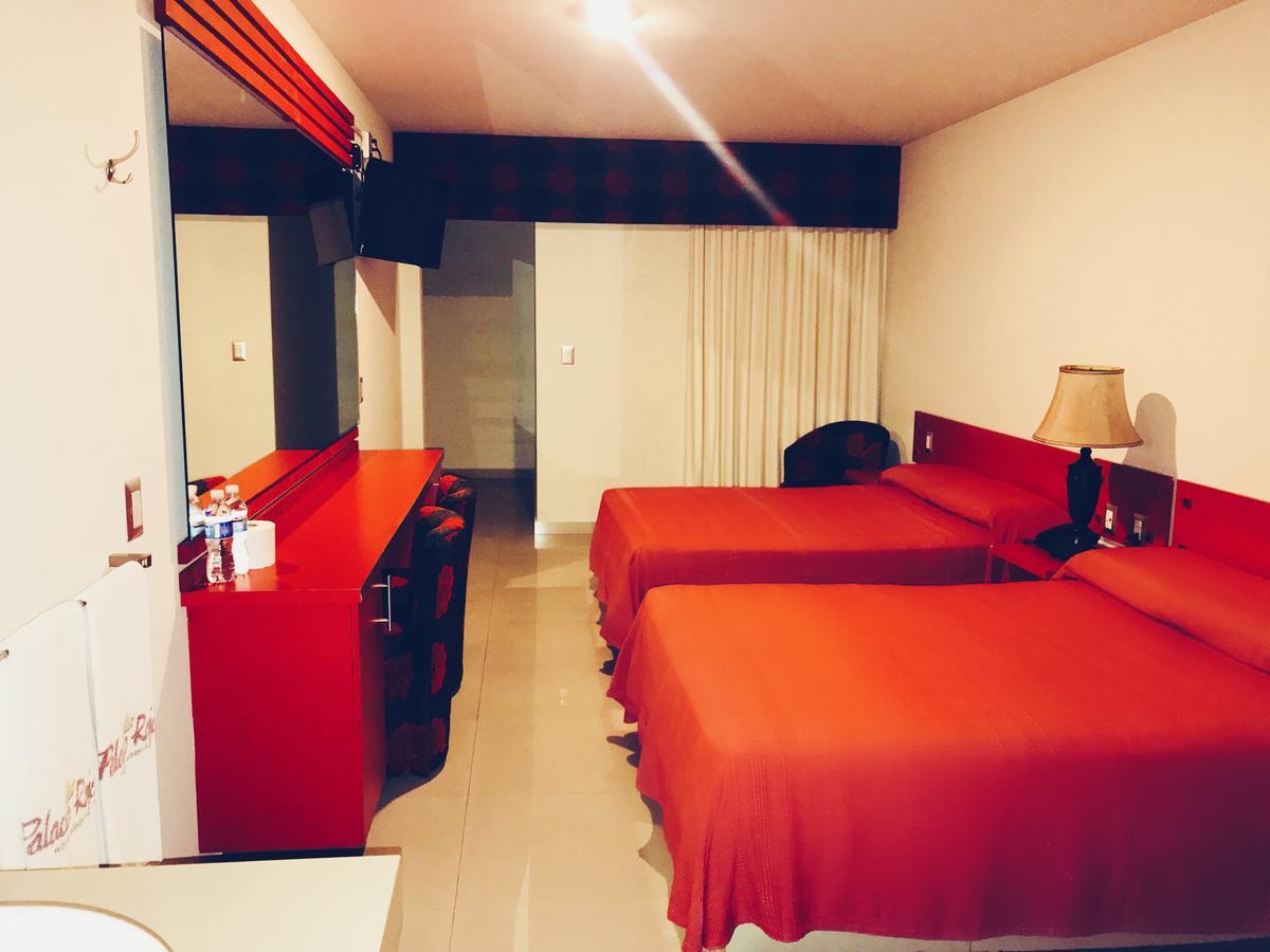 Palacio Rojo Hotel Familiar Morelia Bagian luar foto
